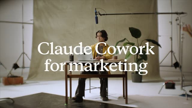 Claude Cowork for marketing ops (Anthropic 公式、 Ian)